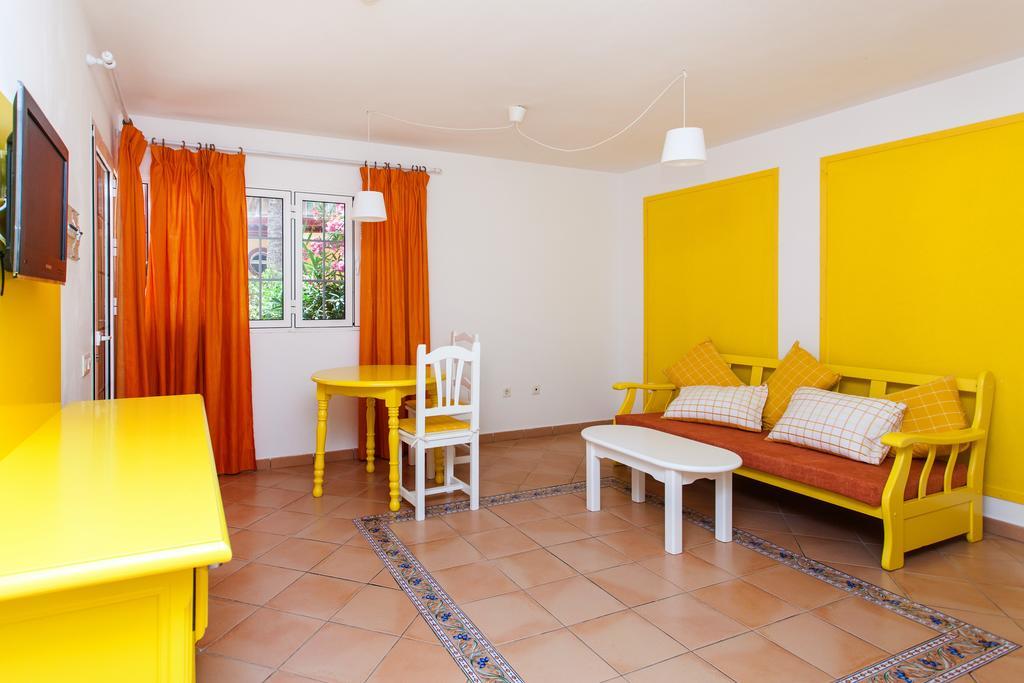 Apartamentos Maxorata Beach Коральео Экстерьер фото