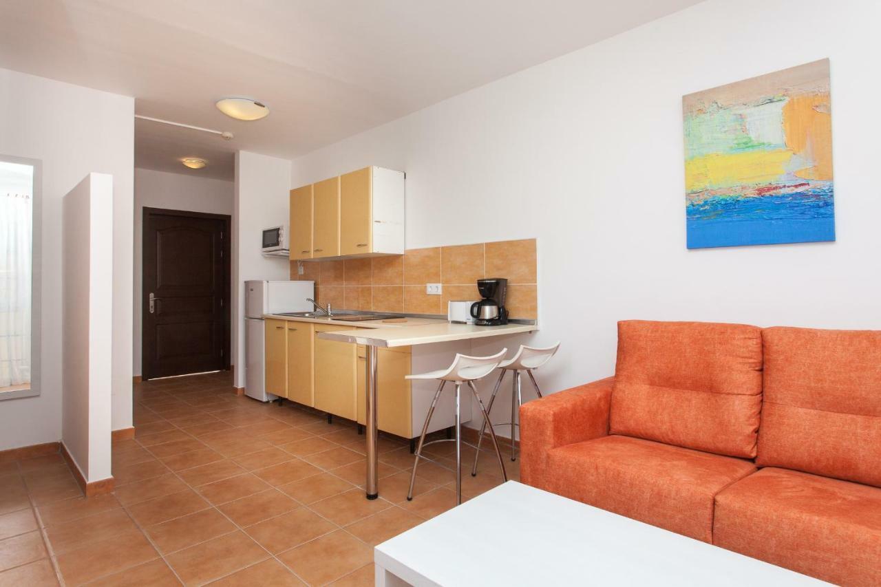 Apartamentos Maxorata Beach Коральео Экстерьер фото